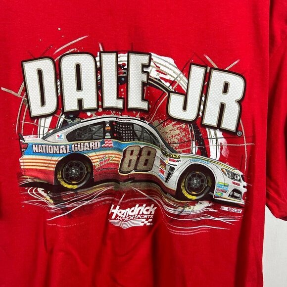NWT DALE EARNHARDT JR. T-SHIRT XL RED #88 NASCAR NATIONAL GUARD GRAPHICS - Picture 2 of 5
